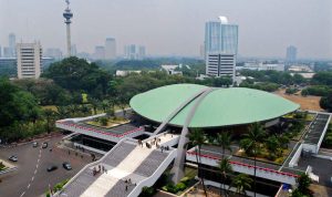 20120123120700-gedung-dpr-ri